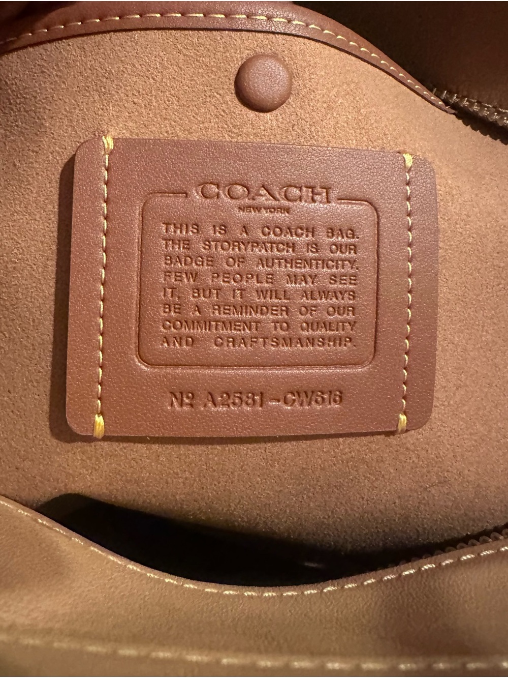 COACH Soft Empire Carryall 40 Honey - Picture 10 of 11